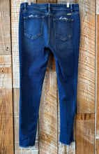 Load image into Gallery viewer, Kancan High Rise Jeans, Size 13
