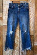 Load image into Gallery viewer, Mother Jeans, Size 31
