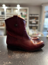 Load image into Gallery viewer, Frye Red Leather Ankle Boots, Size 10
