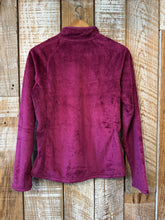 Load image into Gallery viewer, The North Face Fleece Pullover, Size Medium
