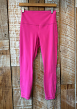 Load image into Gallery viewer, Lululemon Leggings, Size 8
