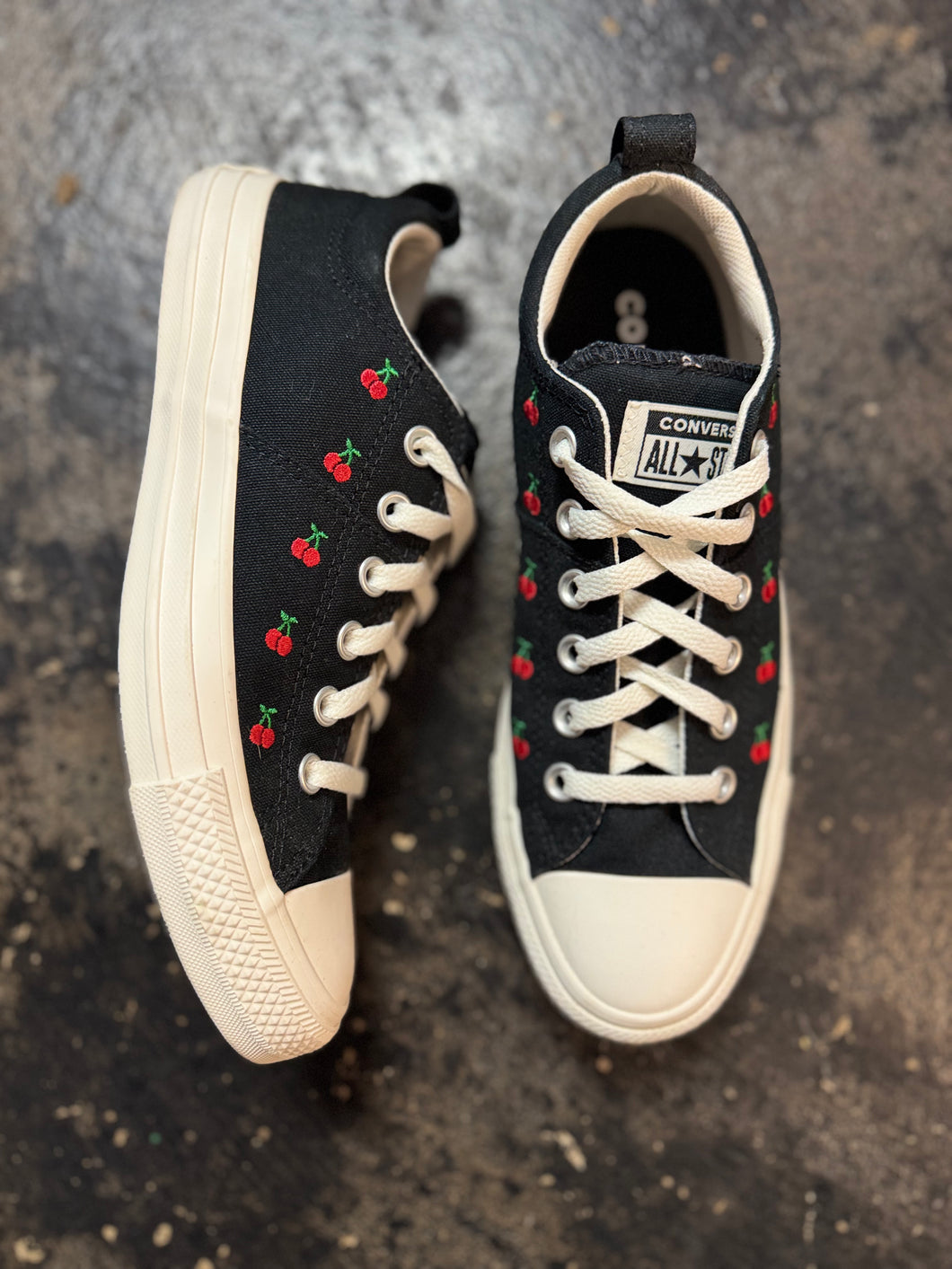 Converse Cherry Shoes, Size 8.5