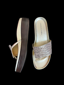 Donald J Pliner Sandals, Size 7.5